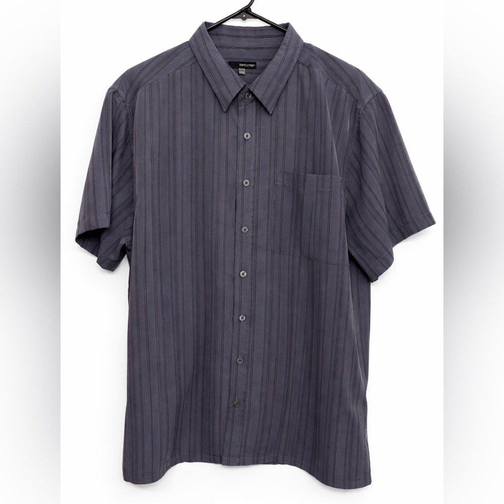 Men’s XL Grey Striped Short Sleeve Button Up Casual Shirt - Picture 1 of 8